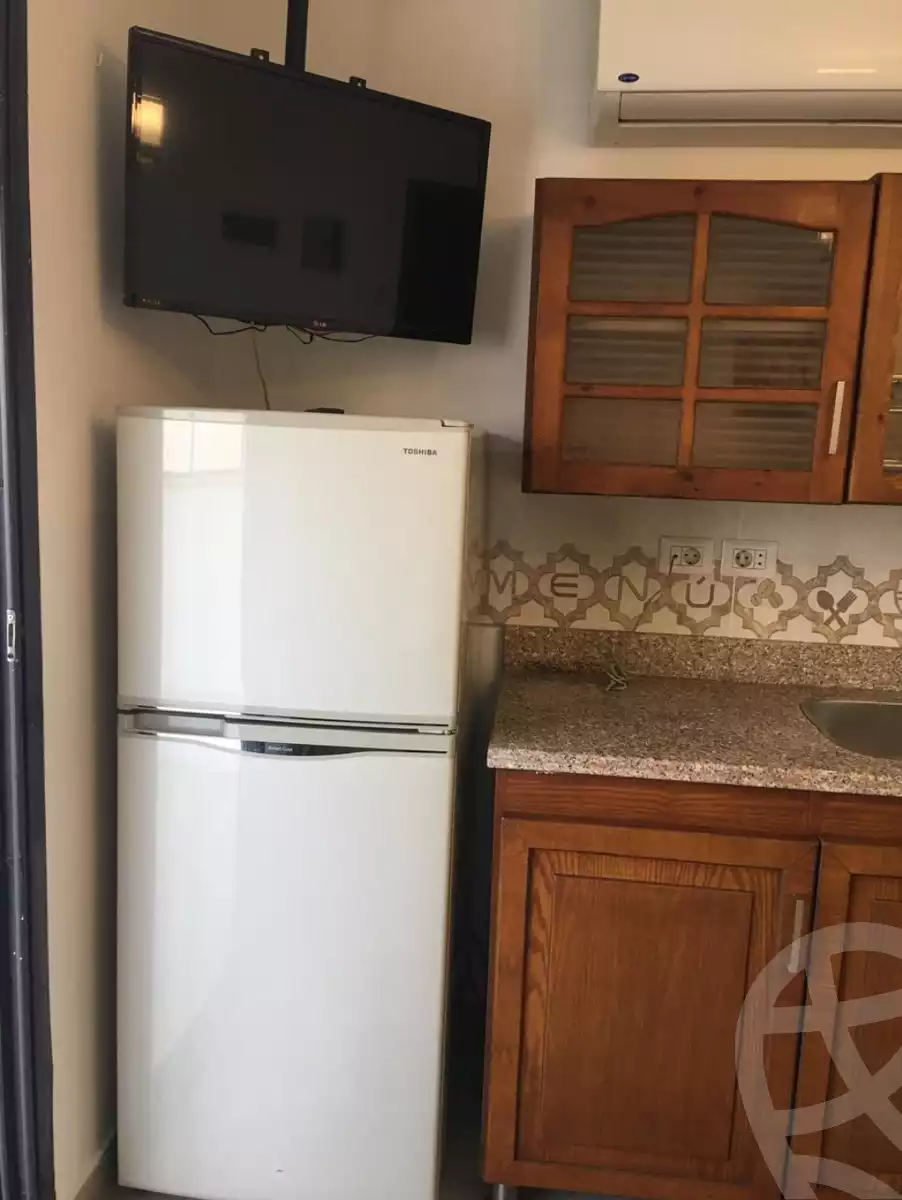 https://aqarmap.com.eg/en/listing/5657420-for-rent-cairo-el-sheikh-zayed-city-compounds-kmbwnd-wyst-twn-swdyk
