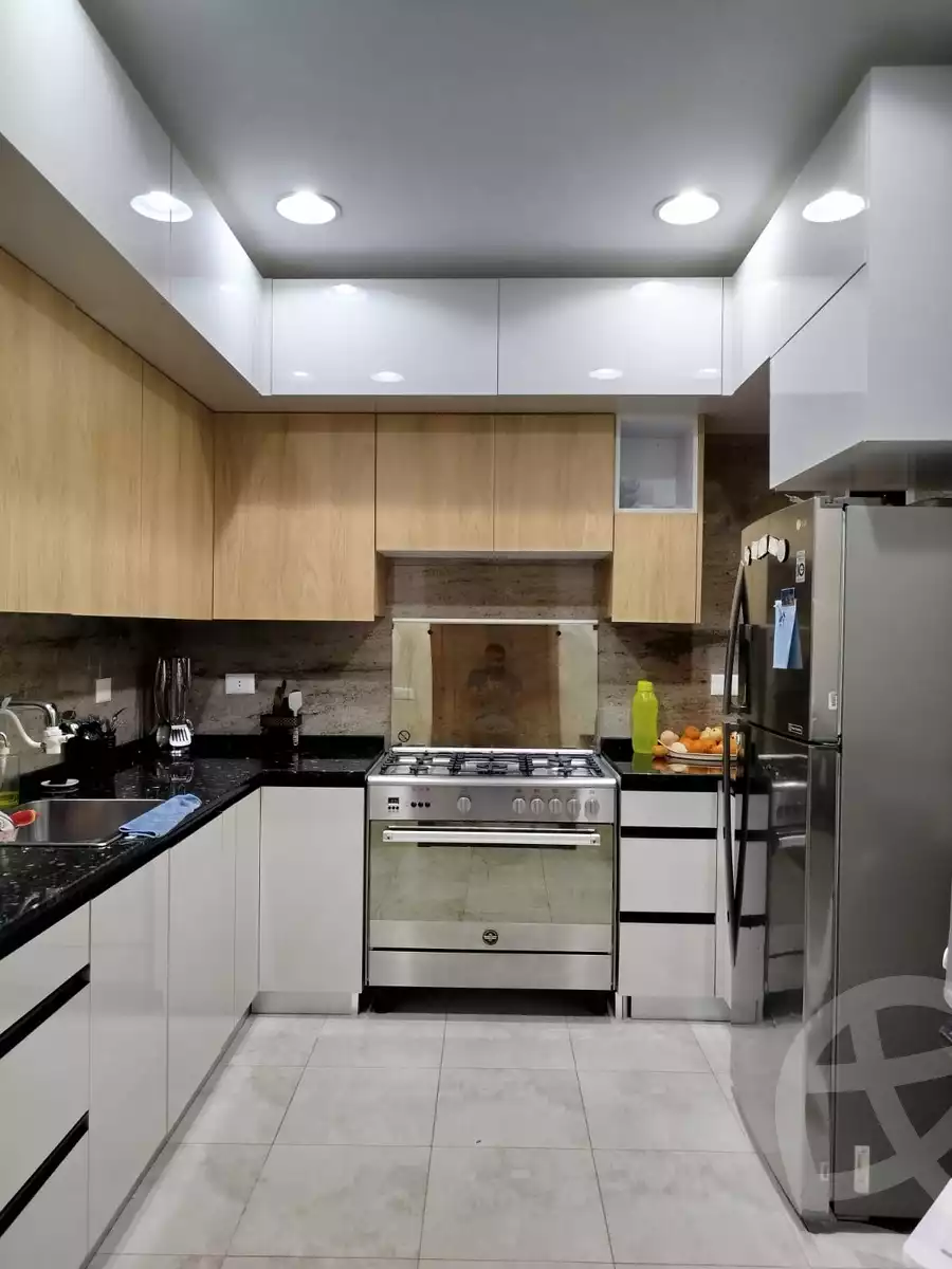 https://aqarmap.com.eg/en/listing/5649033-for-sale-cairo-new-cairo-compounds-kmbwnd-lnkhyl