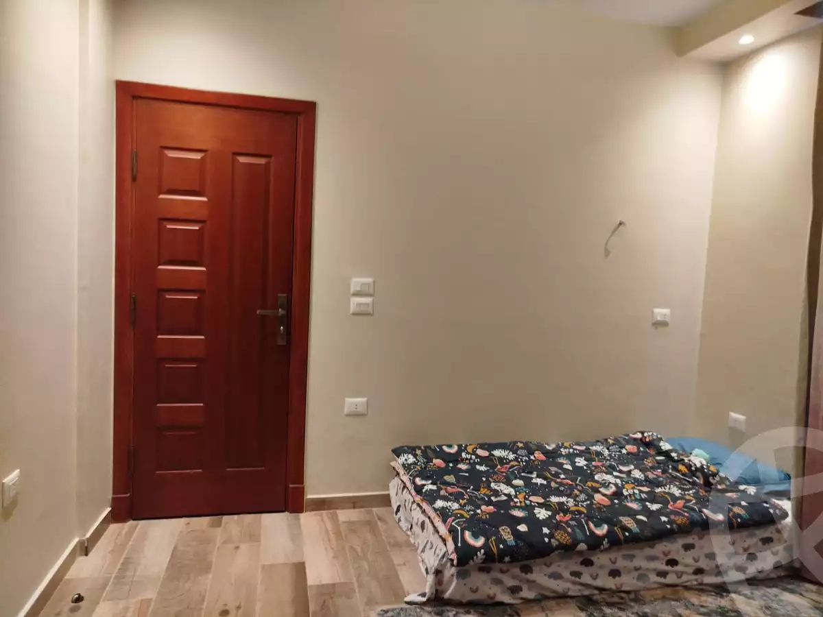 https://aqarmap.com.eg/en/listing/5649033-for-sale-cairo-new-cairo-compounds-kmbwnd-lnkhyl