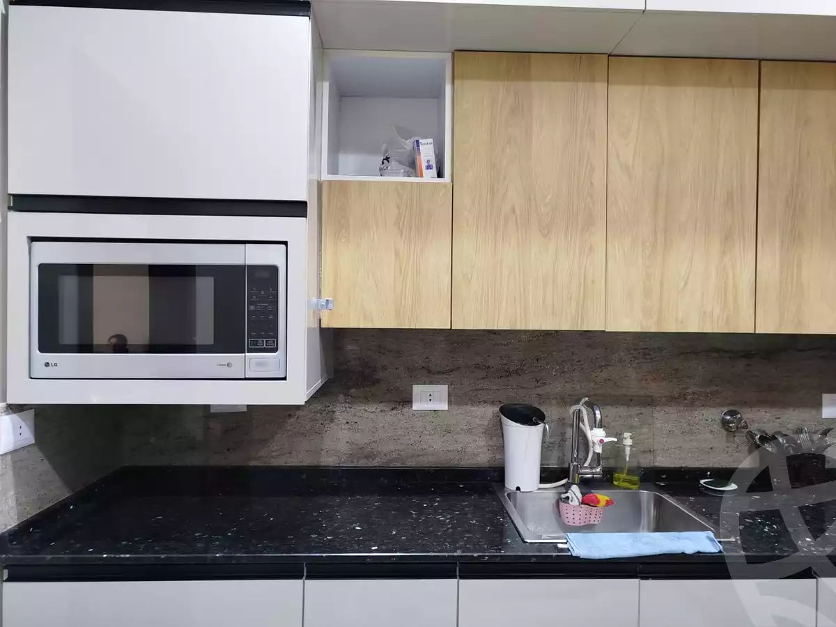 https://aqarmap.com.eg/en/listing/5649033-for-sale-cairo-new-cairo-compounds-kmbwnd-lnkhyl