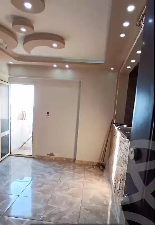 https://aqarmap.com.eg/en/listing/5662974-for-sale-alexandria-bahray-el-anfoshy-sidi-yakout-st