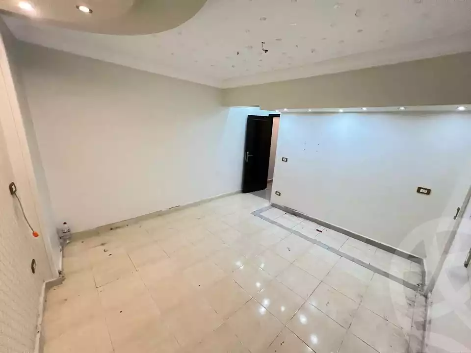 https://aqarmap.com.eg/ar/listing/5663031-for-sale-alexandria-zezenia-ibrahim-el-attar-st