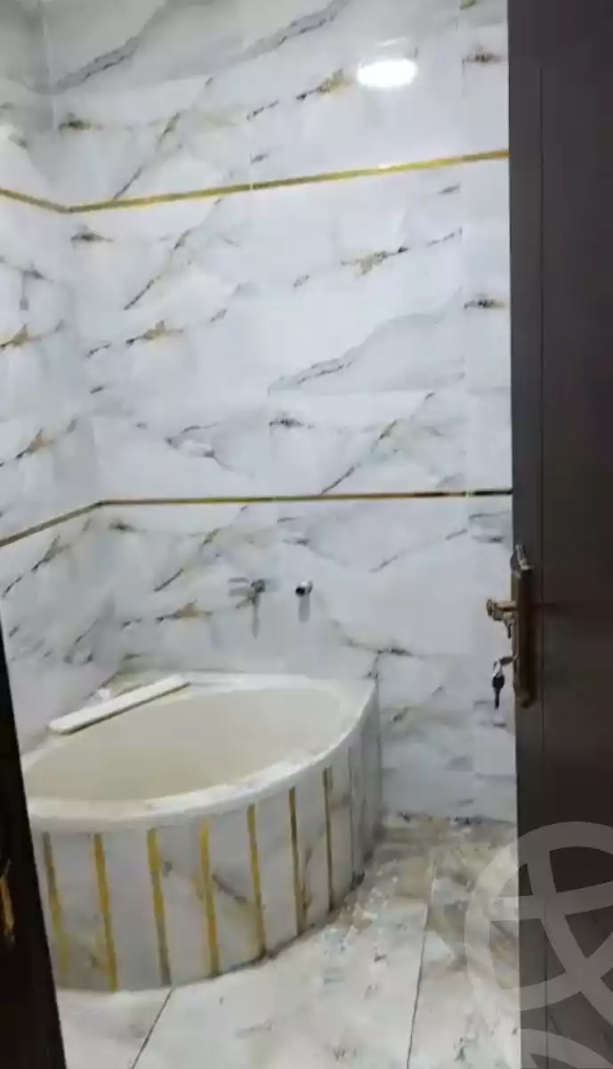 https://aqarmap.com.eg/ar/listing/5663237-for-sale-cairo-ain-shams-jsr-lswys