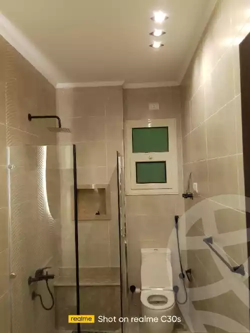 https://aqarmap.com.eg/en/listing/5664038-for-sale-cairo-badr-city-hai-el-ashgar-featured-neighborhood-bait-el-watan-rd
