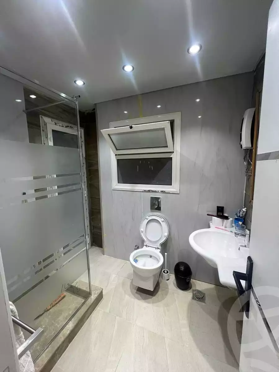 https://aqarmap.com.eg/en/listing/5664758-for-sale-cairo-el-sheikh-zayed-city-compounds-greens