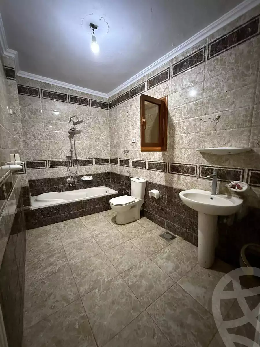 https://aqarmap.com.eg/en/listing/5665593-for-sale-alexandria-l-jmy-lbytsh-princess-st