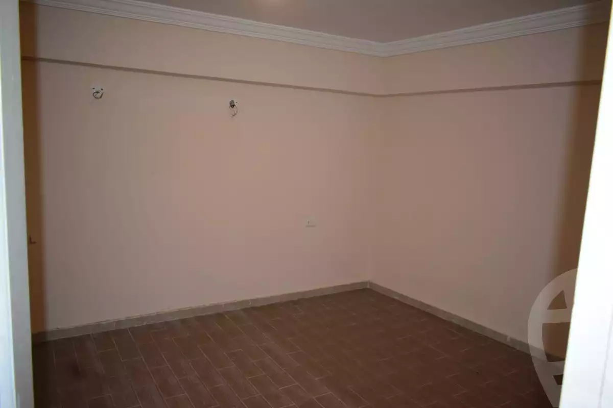 https://aqarmap.com.eg/ar/listing/5666022-for-sale-alexandria-fleming-abd-el-fattah-el-taweel-st