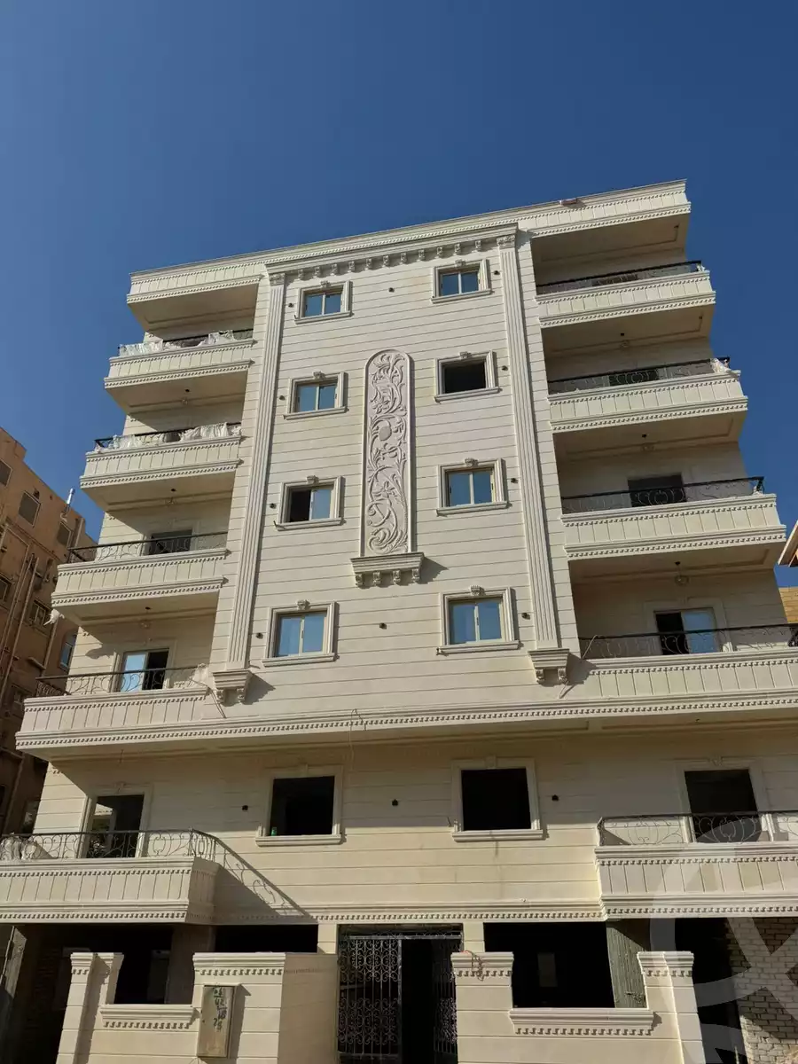 https://aqarmap.com.eg/ar/listing/5666310-for-sale-cairo-6th-of-october-el-ahyaa-neighborhood-5th-street-52