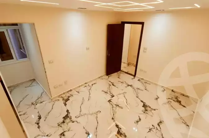 https://aqarmap.com.eg/ar/listing/5666609-for-sale-alexandria-lauran-shr-bw-qyr-tryq-lhry