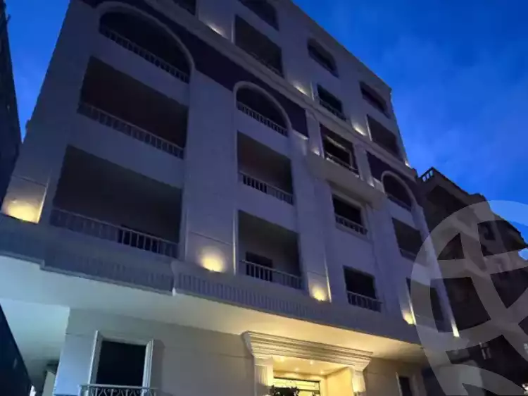 https://aqarmap.com.eg/en/listing/5667556-for-sale-cairo-mokattam-el-hadabah-el-wosta-7th-zone-el-manarat-st
