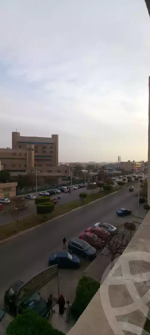 https://aqarmap.com.eg/en/listing/5667898-for-sale-cairo-6th-of-october-el-ahyaa-neighborhood-9th