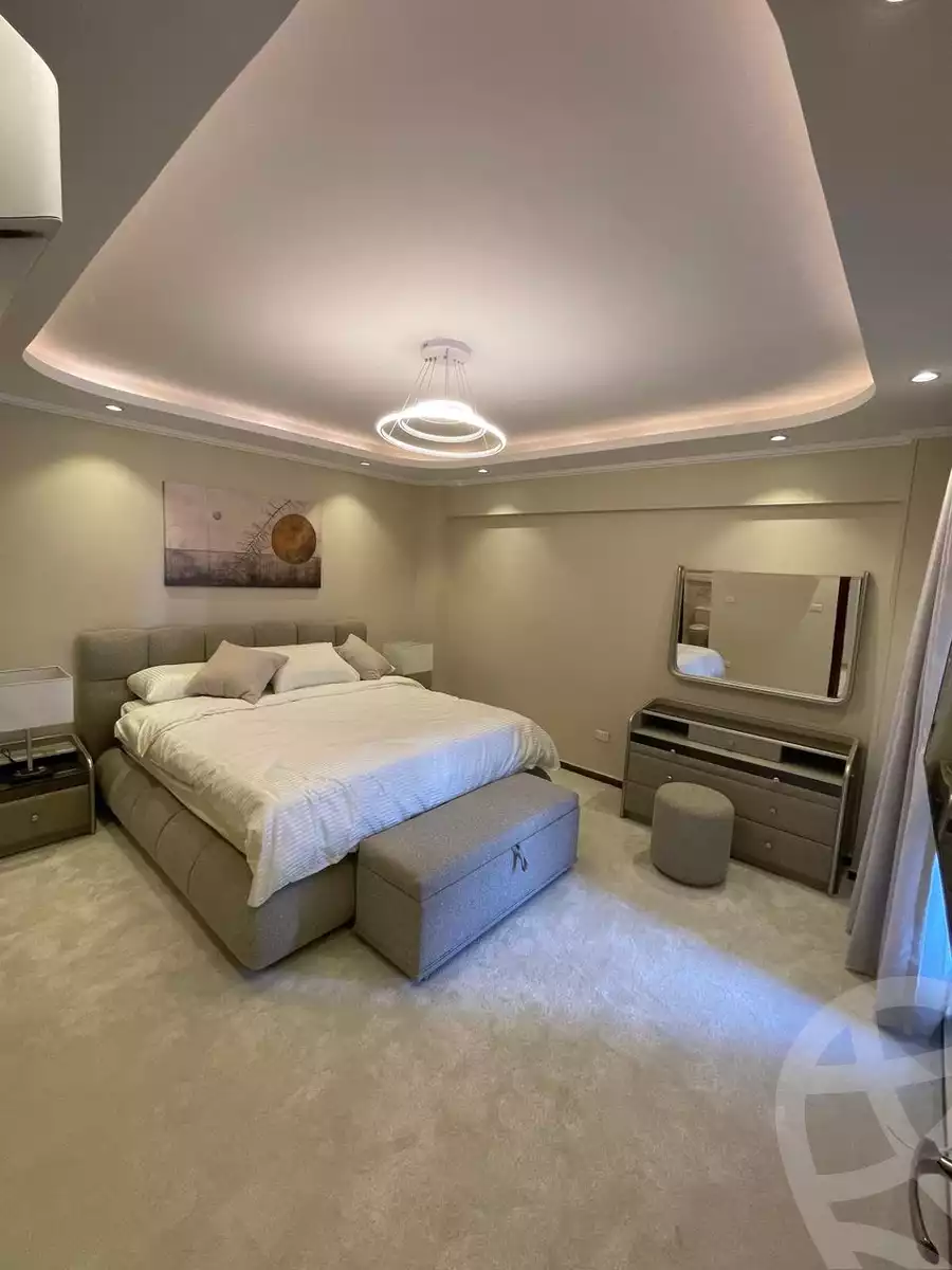 https://aqarmap.com.eg/en/listing/5667975-for-sale-cairo-new-cairo-compounds-mwrd-fq-llttwyr