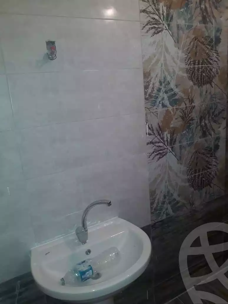 https://aqarmap.com.eg/ar/listing/5668699-for-rent-cairo-6th-of-october-el-ahyaa-neighborhood-3rd