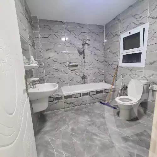 https://aqarmap.com.eg/en/listing/5670695-for-sale-cairo-el-mohandesen-shareaa-ahmed-orabi