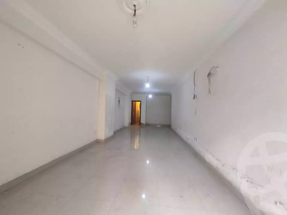 https://aqarmap.com.eg/en/listing/5671650-for-sale-alexandria-camp-cesar-port-said-street