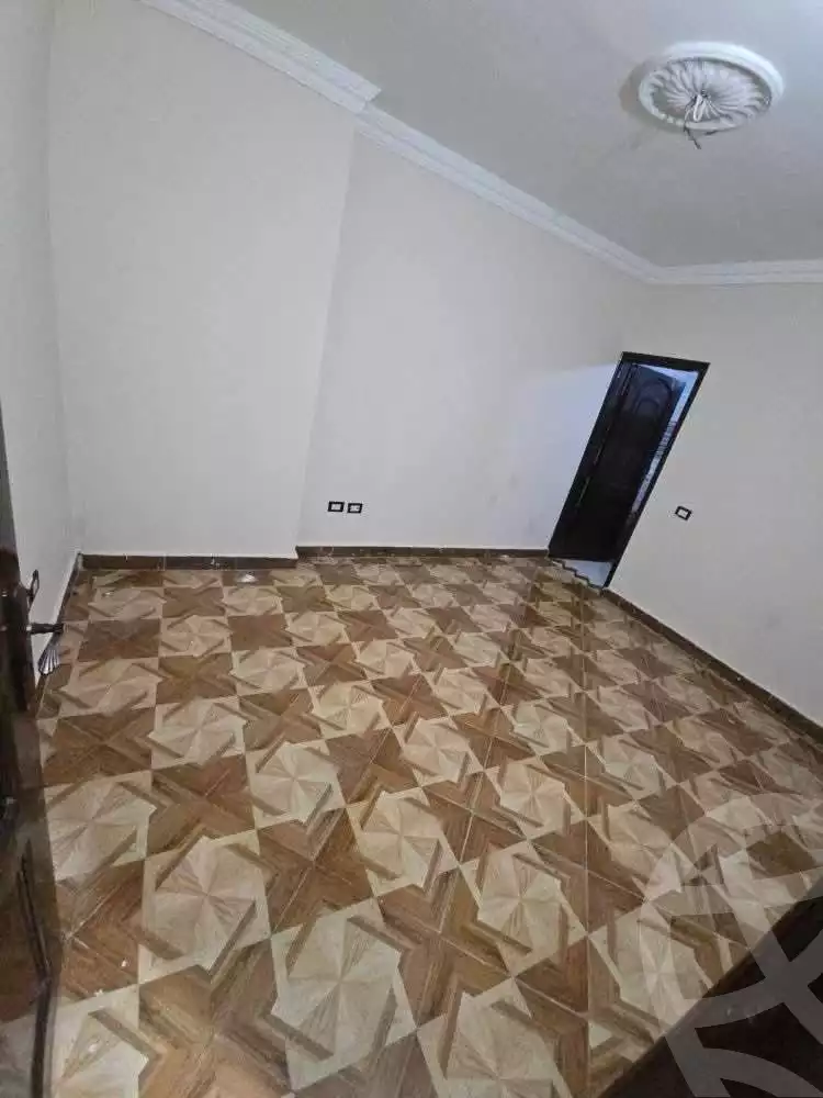 https://aqarmap.com.eg/ar/listing/5673142-for-rent-cairo-helwan-kwrnysh-hlwn