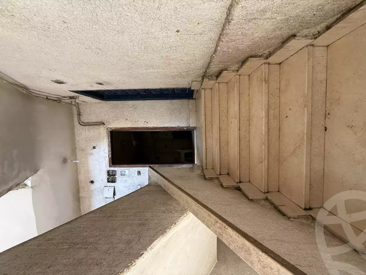 https://aqarmap.com.eg/ar/listing/5438845-for-sale-cairo-ain-shams-ain-shams-el-sharkia-mohamed-abbas-stt