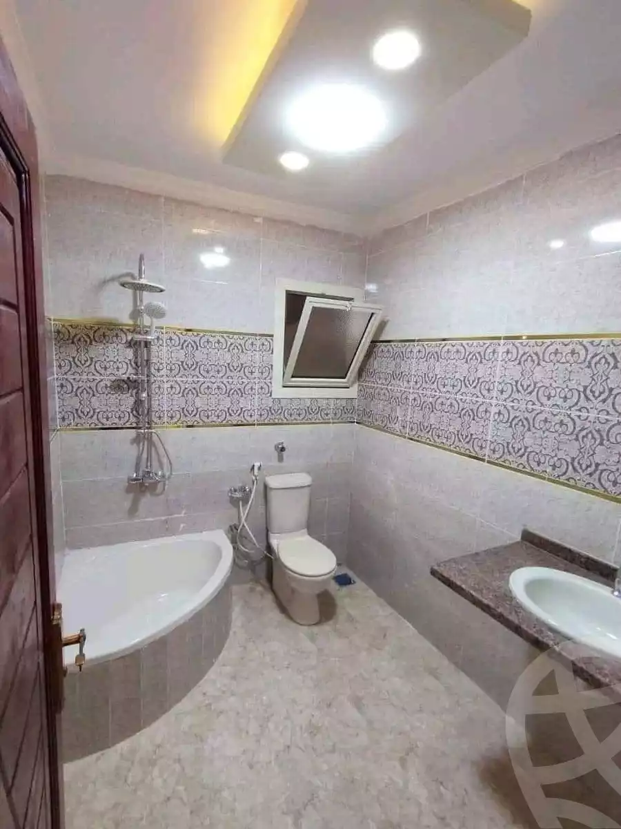 https://aqarmap.com.eg/en/listing/5676060-for-sale-alexandria-l-jmy-lbytsh-el-hanafeya-st