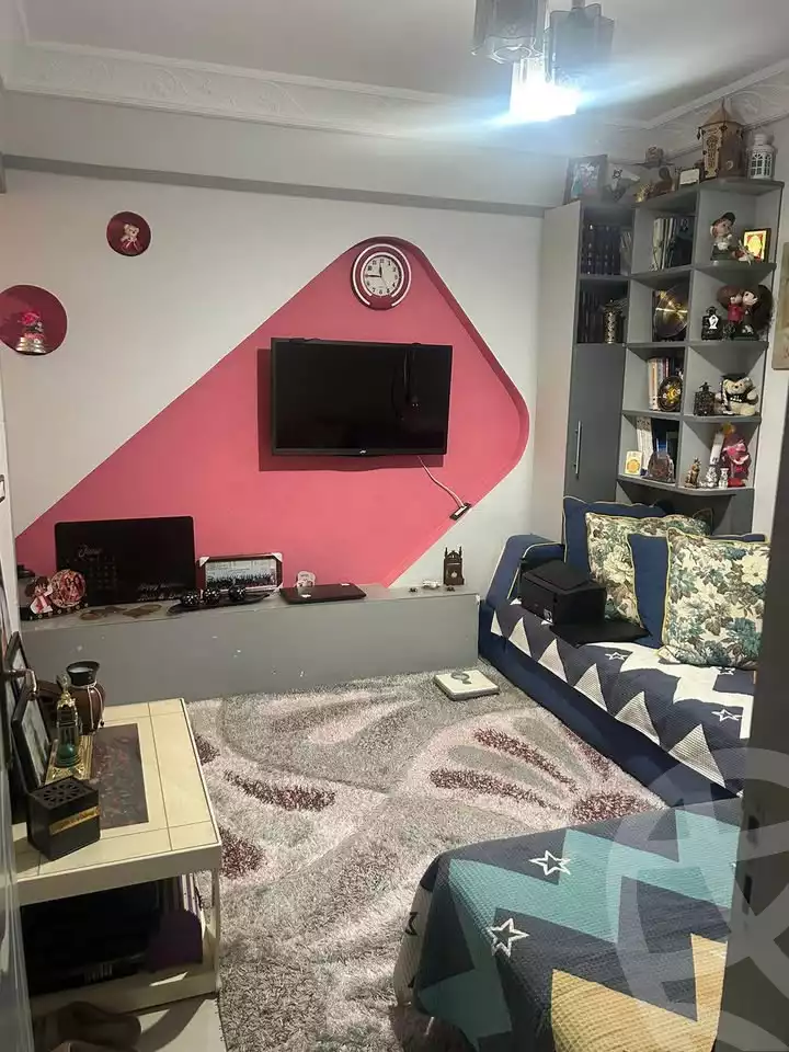https://aqarmap.com.eg/ar/listing/5676691-for-sale-alexandria-sydy-bshr-sydy-bshr-bhry-gamal-abd-el-nasir-st