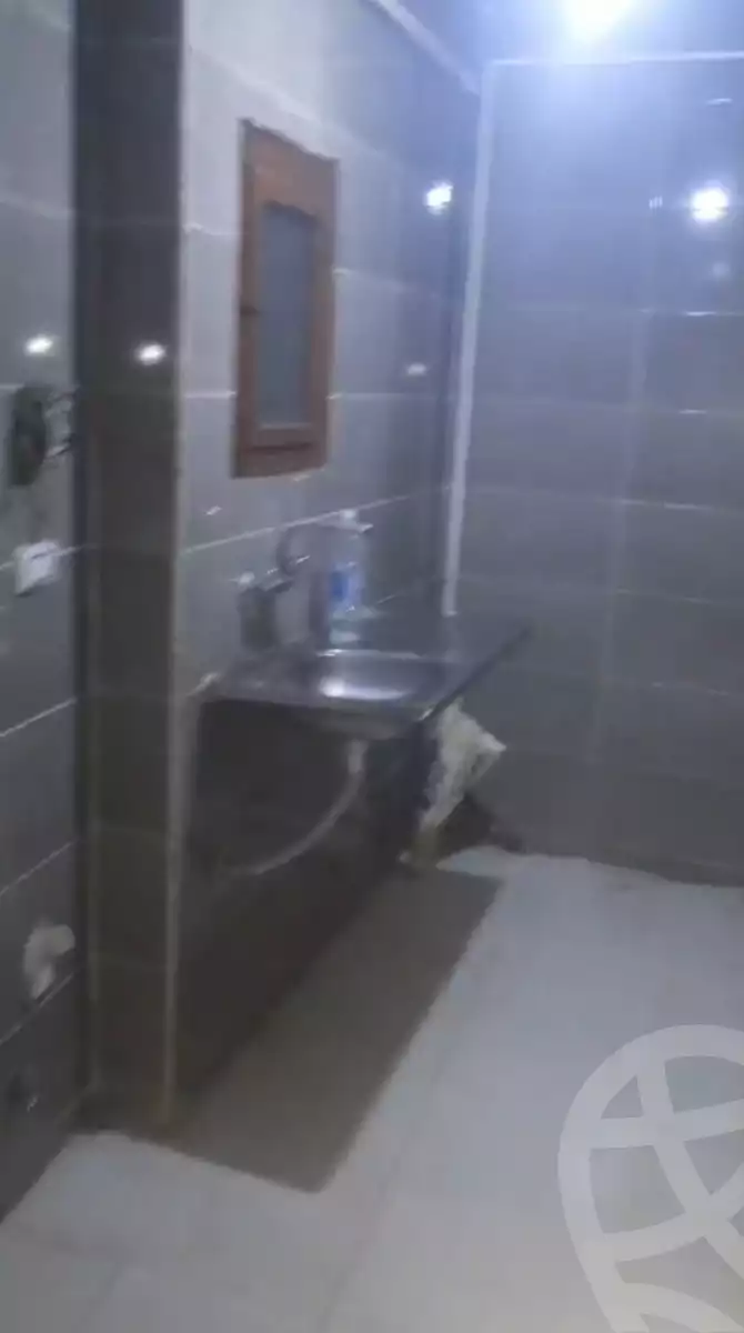 https://aqarmap.com.eg/ar/listing/5676905-for-rent-cairo-imbaba-rd-lhdd