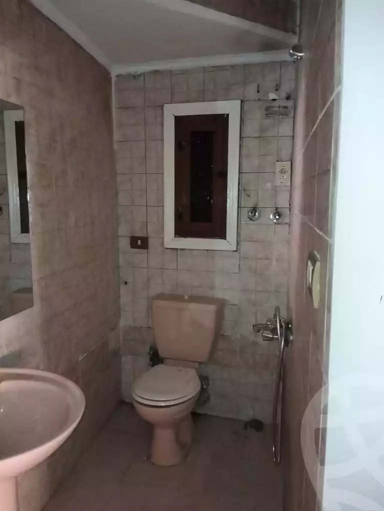 https://aqarmap.com.eg/en/listing/5676973-for-rent-cairo-el-mohandesen-shr-jwl-jml
