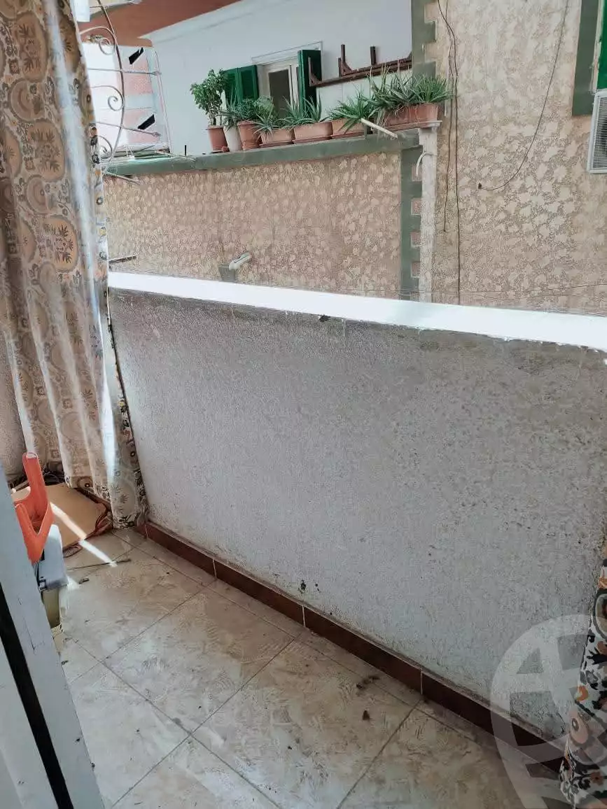 https://aqarmap.com.eg/en/listing/5679063-for-rent-alexandria-l-jmy-el-kilo-21