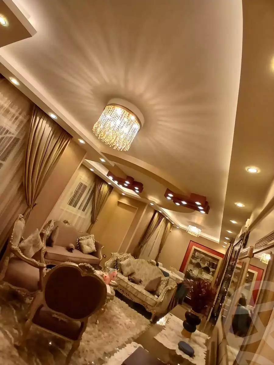 https://aqarmap.com.eg/en/listing/5679189-for-sale-alexandria-el-montazah-mohammed-naguib-square
