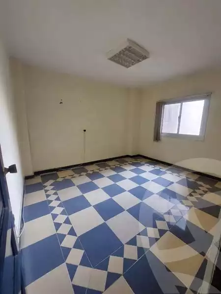 https://aqarmap.com.eg/ar/listing/5679883-for-sale-cairo-mokattam-lhdb-l-ly-el-naforah-square