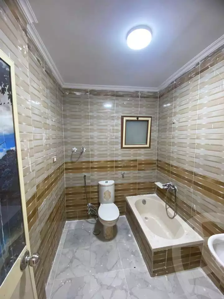 https://aqarmap.com.eg/en/listing/5680827-for-sale-alexandria-lsywf-el-falki