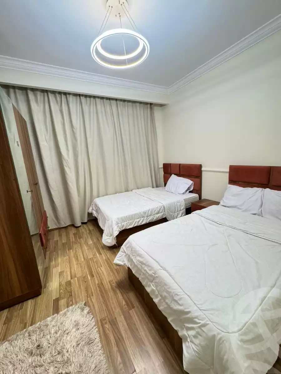 https://aqarmap.com.eg/ar/listing/5680849-for-rent-cairo-el-sheikh-zayed-city-compounds-dh-drys