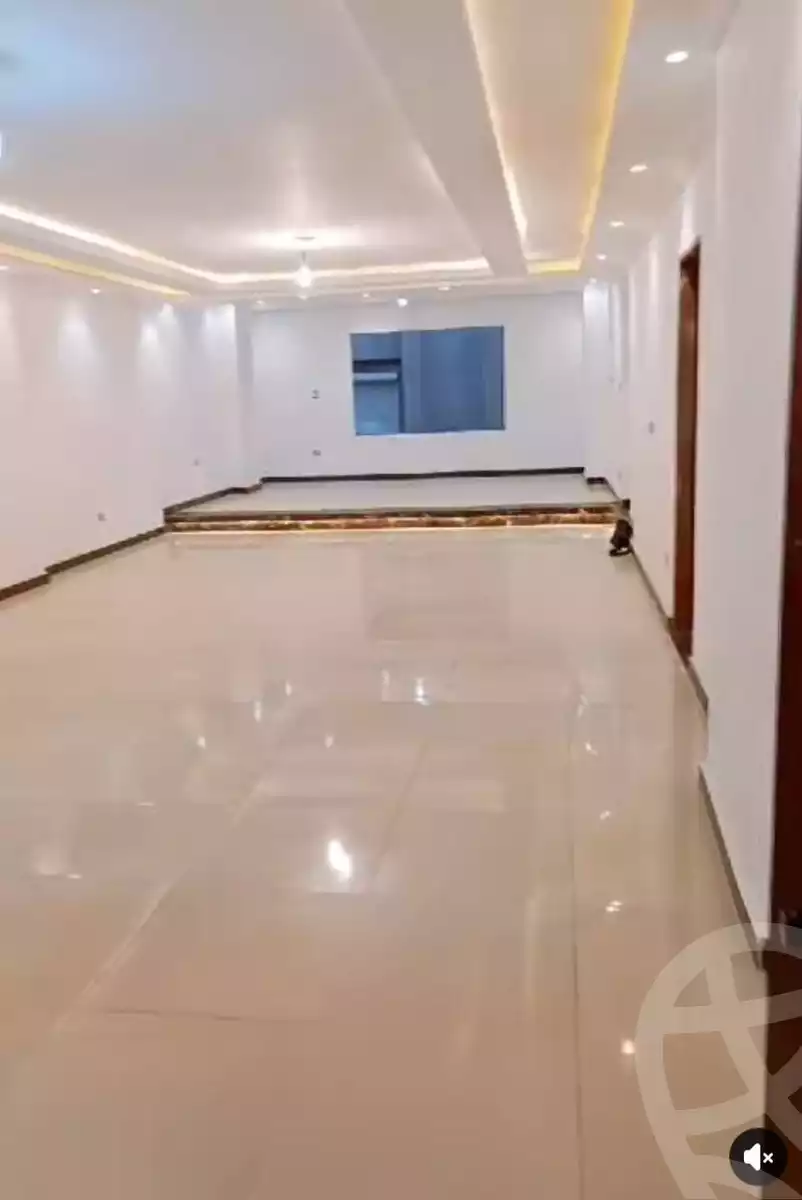 https://aqarmap.com.eg/ar/listing/5680968-for-sale-cairo-el-haram-shareaa-khatem-el-morsalen