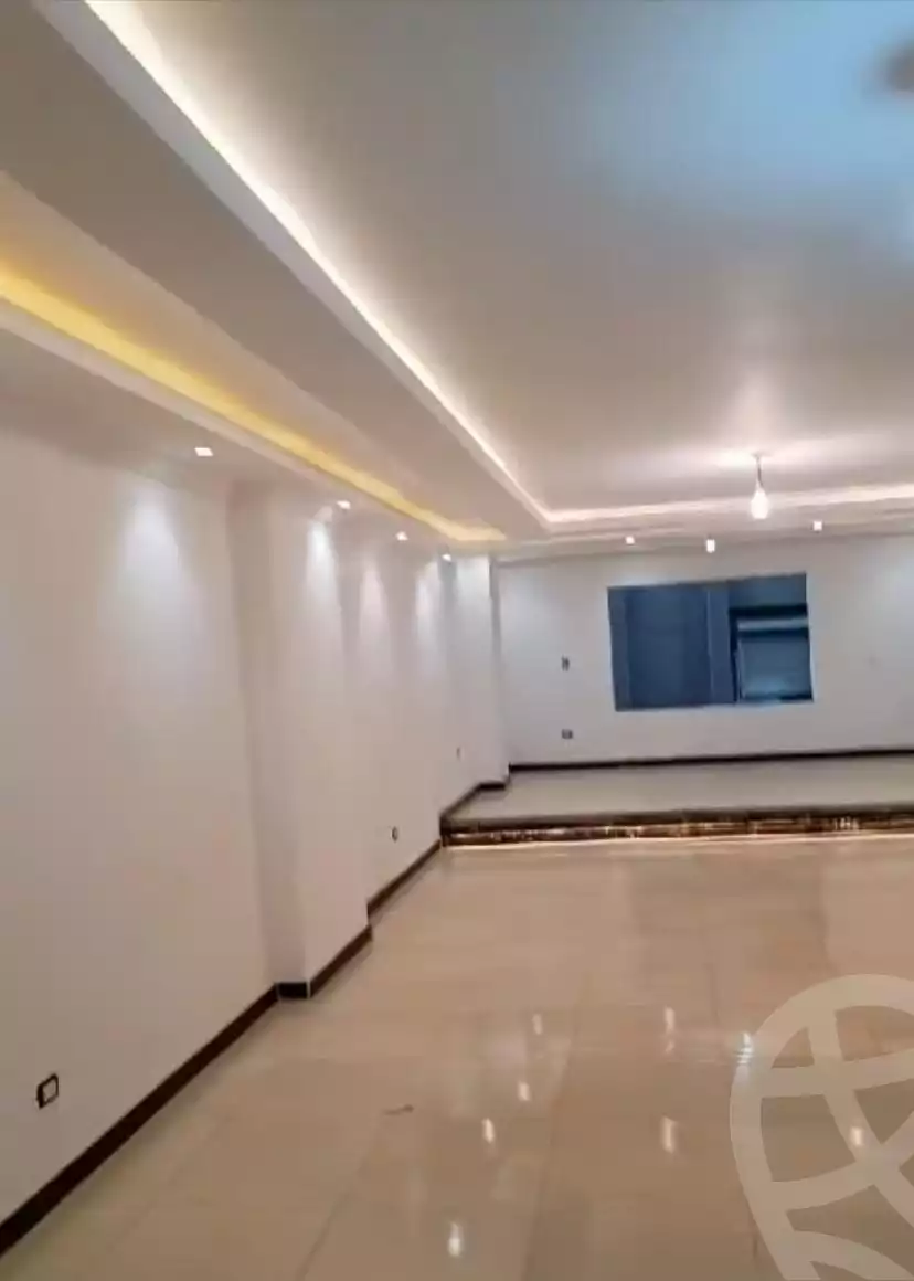 https://aqarmap.com.eg/ar/listing/5680968-for-sale-cairo-el-haram-shareaa-khatem-el-morsalen