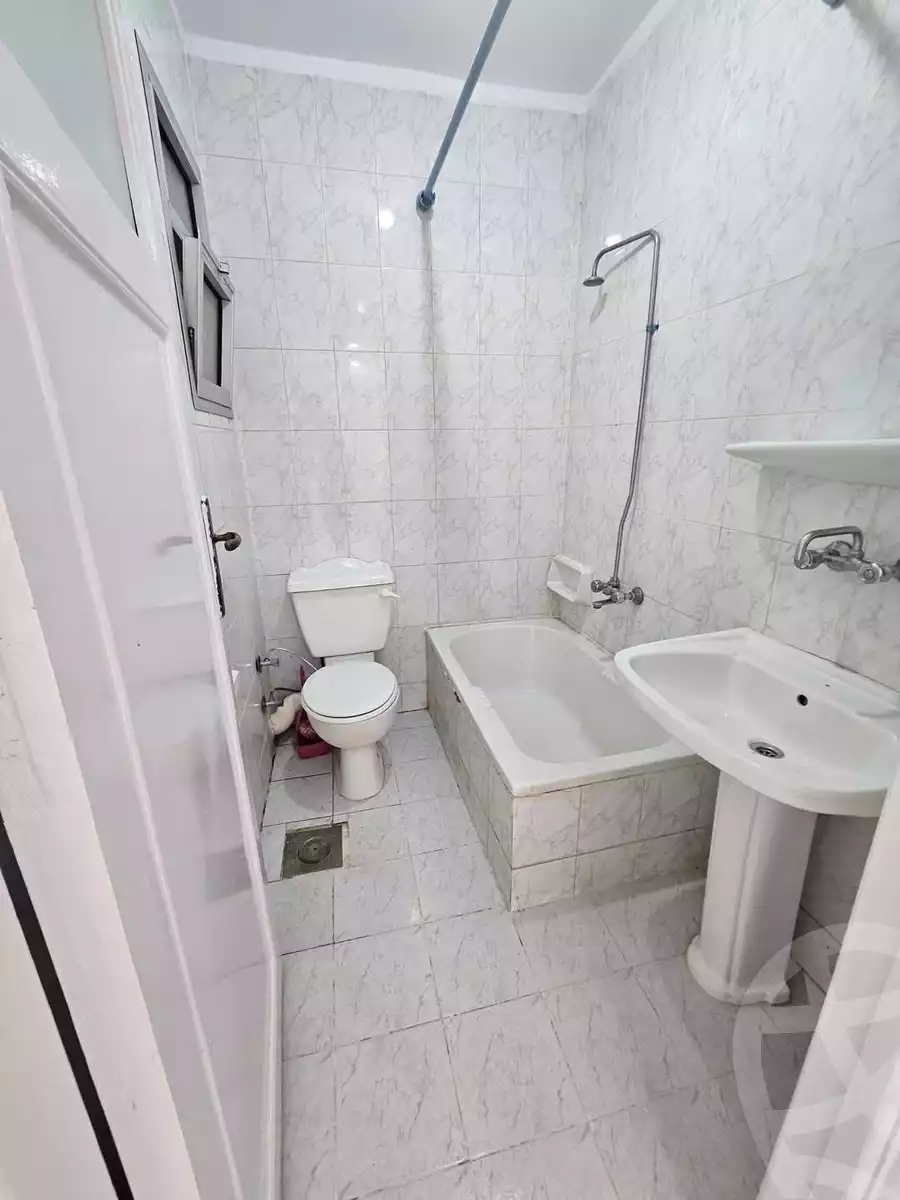https://aqarmap.com.eg/en/listing/5681927-for-sale-alexandria-l-jmy-shataa-el-nakheel