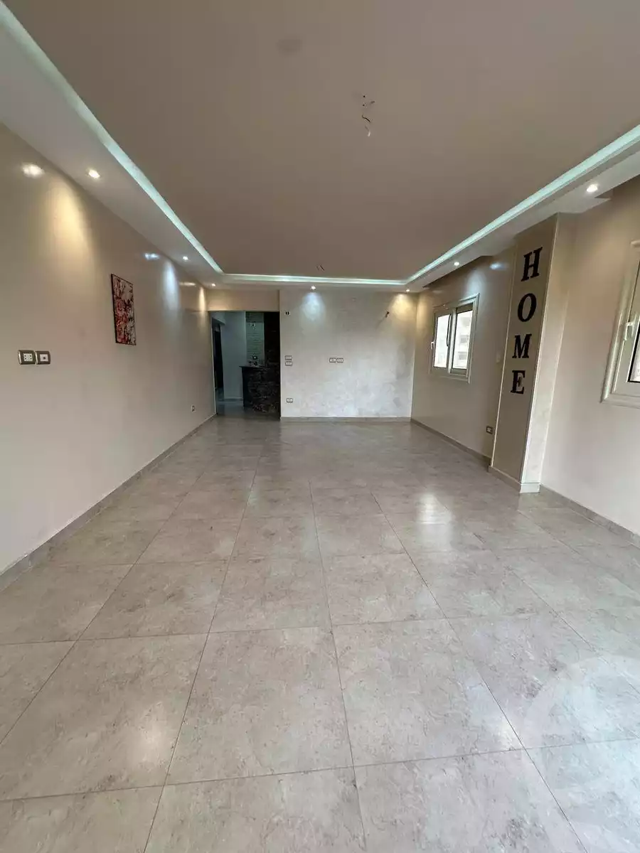 https://aqarmap.com.eg/en/listing/5682385-for-sale-cairo-mokattam-el-hadabah-el-wosta-8th-zone