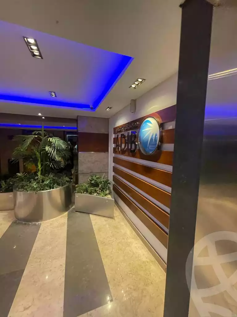 https://aqarmap.com.eg/ar/listing/5683611-for-rent-cairo-garden-city-shr-lqsr-l-yny