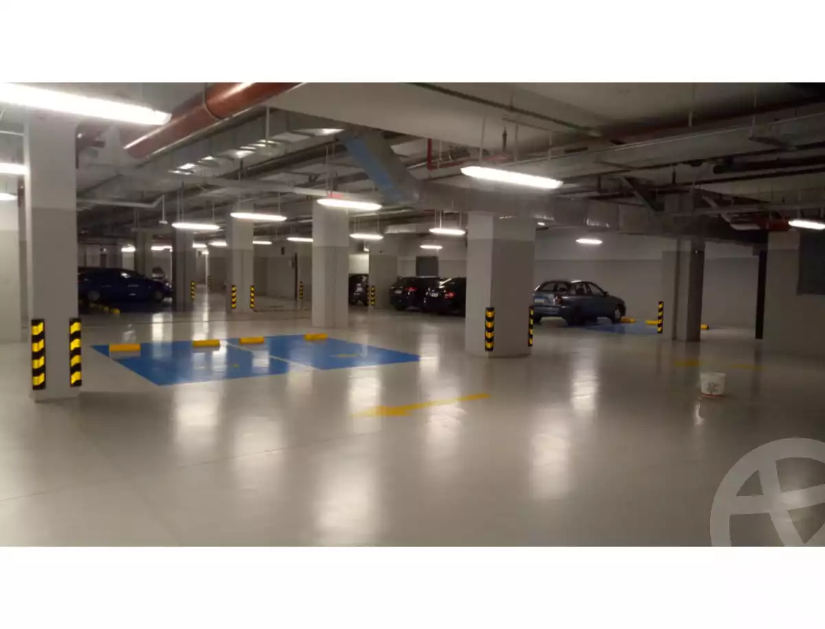 https://aqarmap.com.eg/ar/listing/5684024-for-sale-cairo-el-sheikh-zayed-city-compounds-the-courtyard-mall-dorra