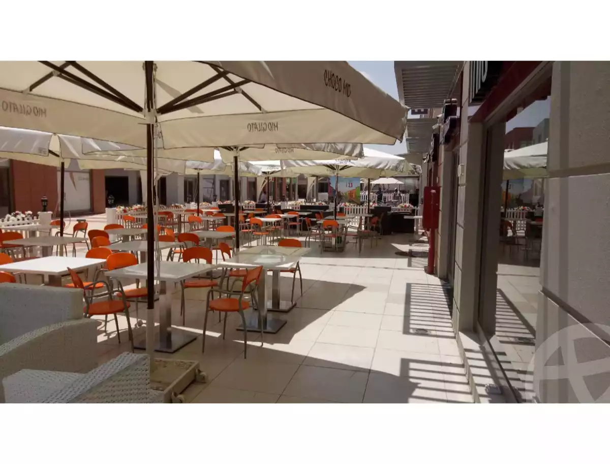 https://aqarmap.com.eg/ar/listing/5684024-for-sale-cairo-el-sheikh-zayed-city-compounds-the-courtyard-mall-dorra