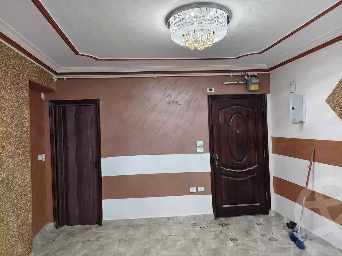 https://aqarmap.com.eg/ar/listing/5684343-for-sale-cairo-faisal-kafr-tohormos-queen-nazli-st