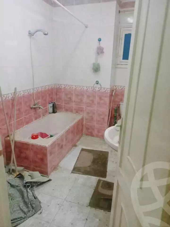 https://aqarmap.com.eg/en/listing/5684676-for-sale-cairo-faisal-el-matbeaa-nabeel-taha-st