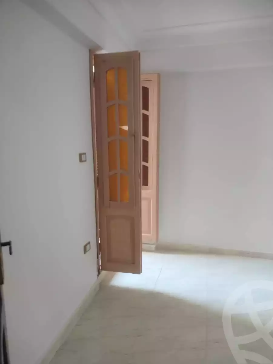 https://aqarmap.com.eg/en/listing/5685094-for-sale-alexandria-alexandria-marsa-matrouh-rd