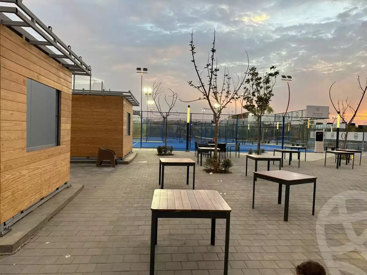 https://aqarmap.com.eg/en/listing/5686191-for-sale-cairo-6th-of-october-hadaeq-october-kmbwnd-fy-hdyq-ktwbr-o-west-w-byzns-dystrykt-wrskwm-llttwyr