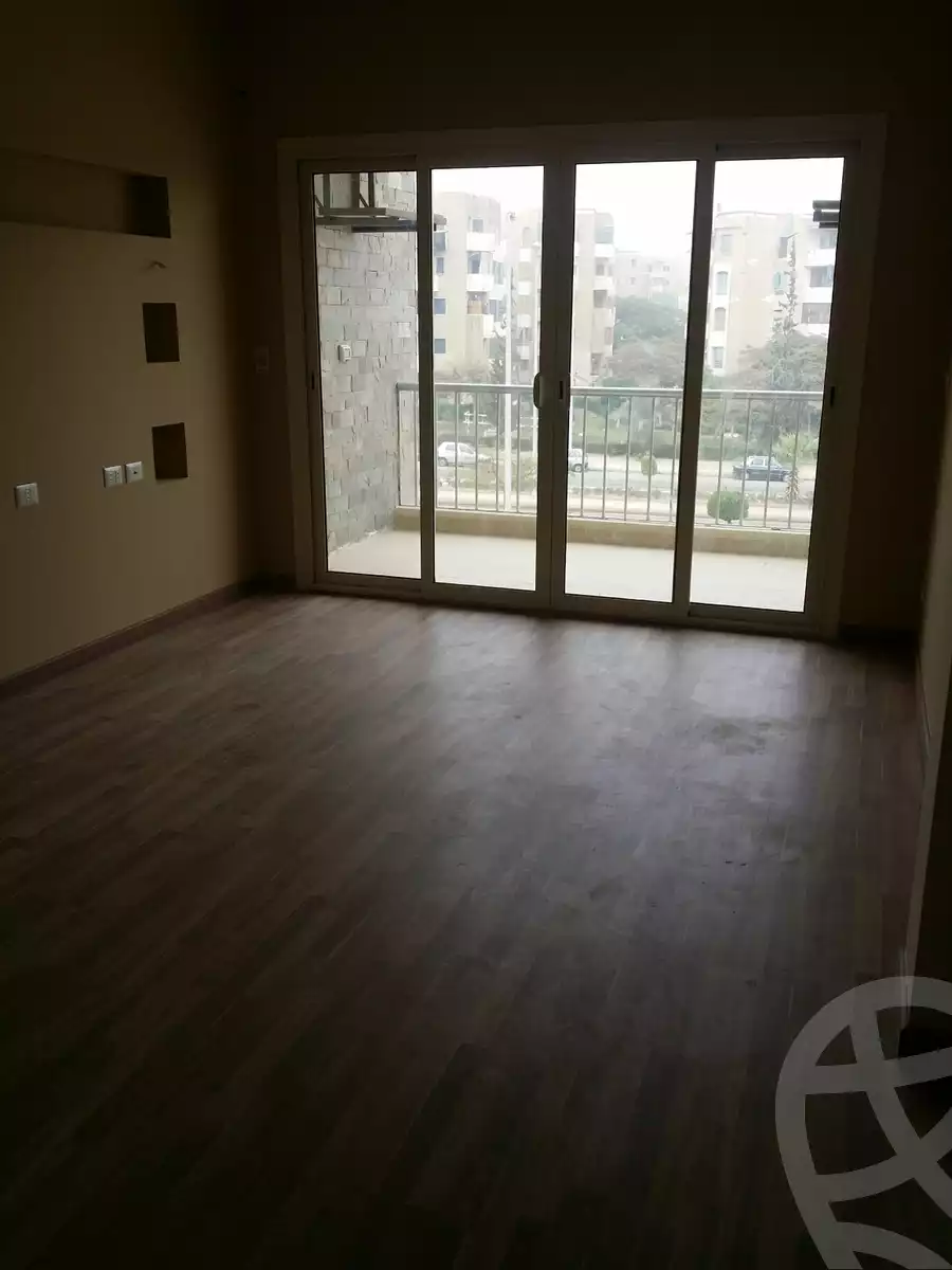 https://aqarmap.com.eg/ar/listing/5686655-for-sale-cairo-el-sheikh-zayed-city-compounds-dh-drys
