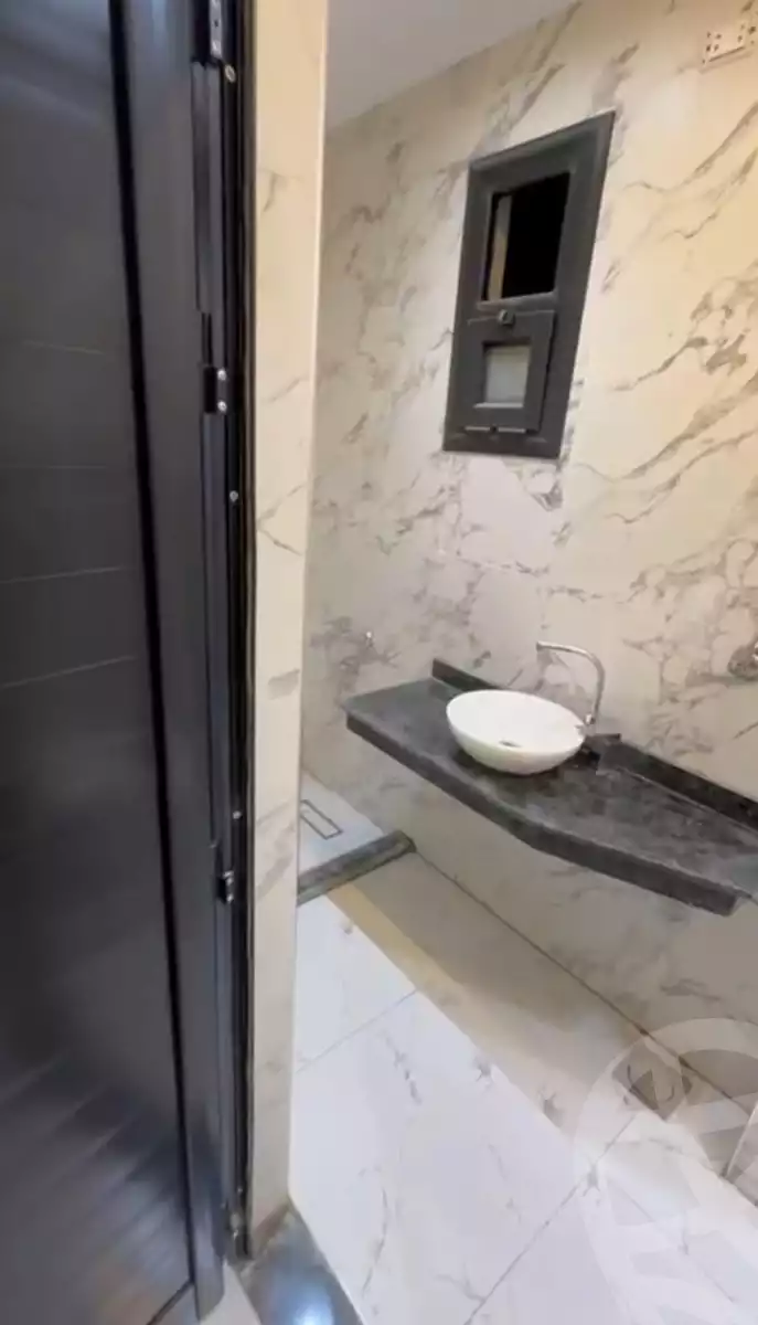 https://aqarmap.com.eg/ar/listing/5686820-for-sale-cairo-el-maadi-kornish-el-maadi