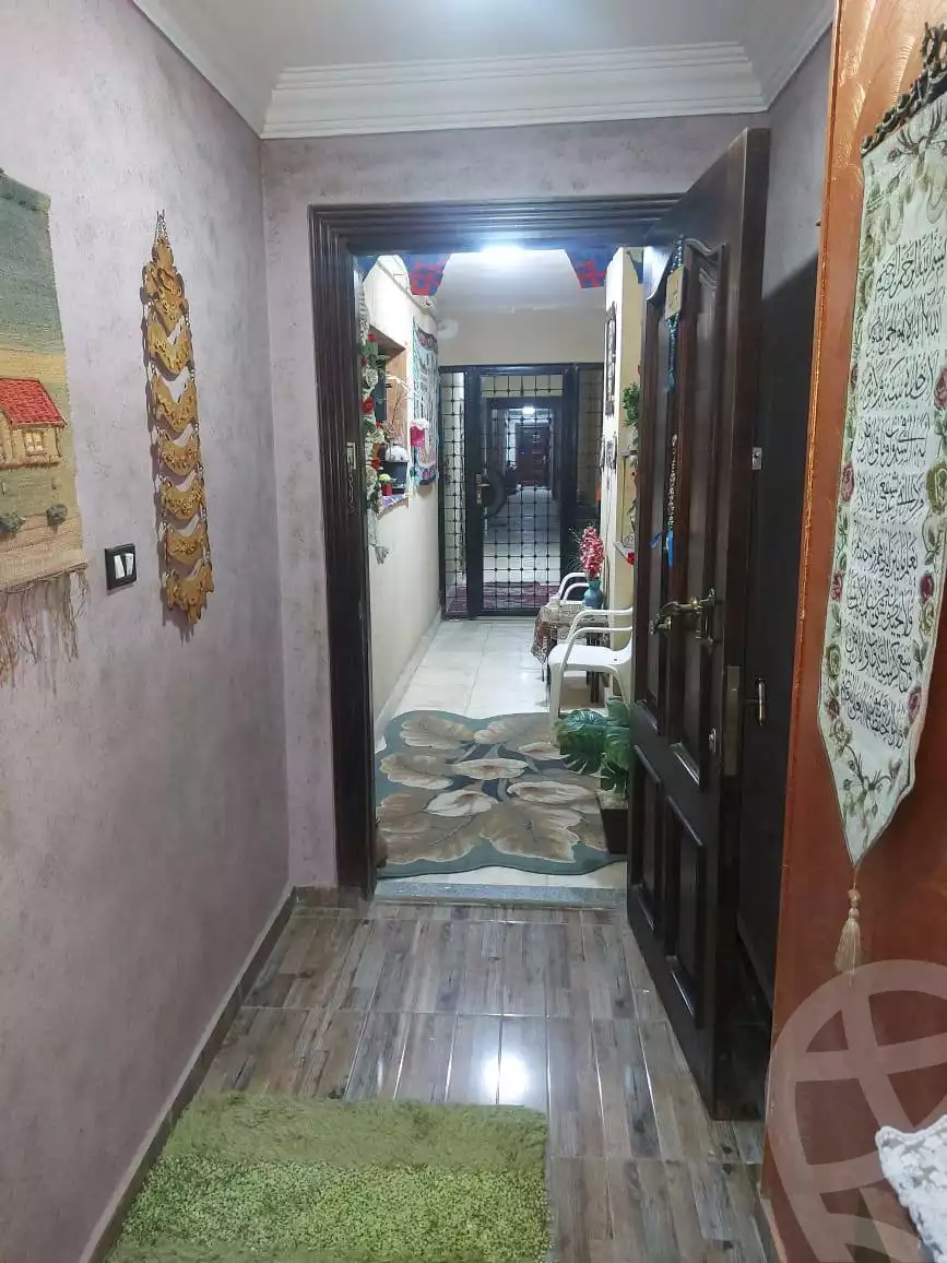 https://aqarmap.com.eg/en/listing/5686903-for-sale-cairo-helwan-helwan-el-sharkeya-abd-el-rahman-pasha-st