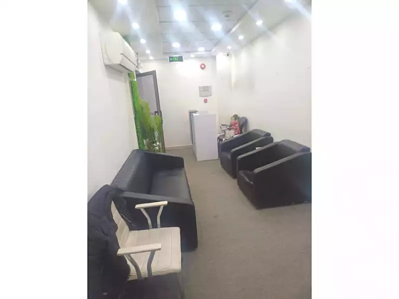 https://aqarmap.com.eg/en/listing/5688893-for-rent-cairo-el-sheikh-zayed-city-compounds-the-courtyard-mall-dorra