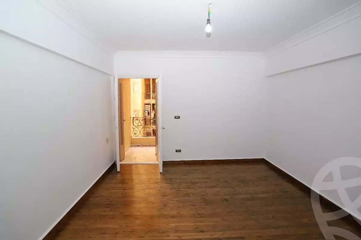 https://aqarmap.com.eg/en/listing/5689878-for-rent-alexandria-zezenia-ibrahim-el-attar-st