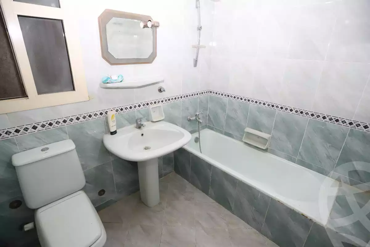 https://aqarmap.com.eg/en/listing/5689878-for-rent-alexandria-zezenia-ibrahim-el-attar-st