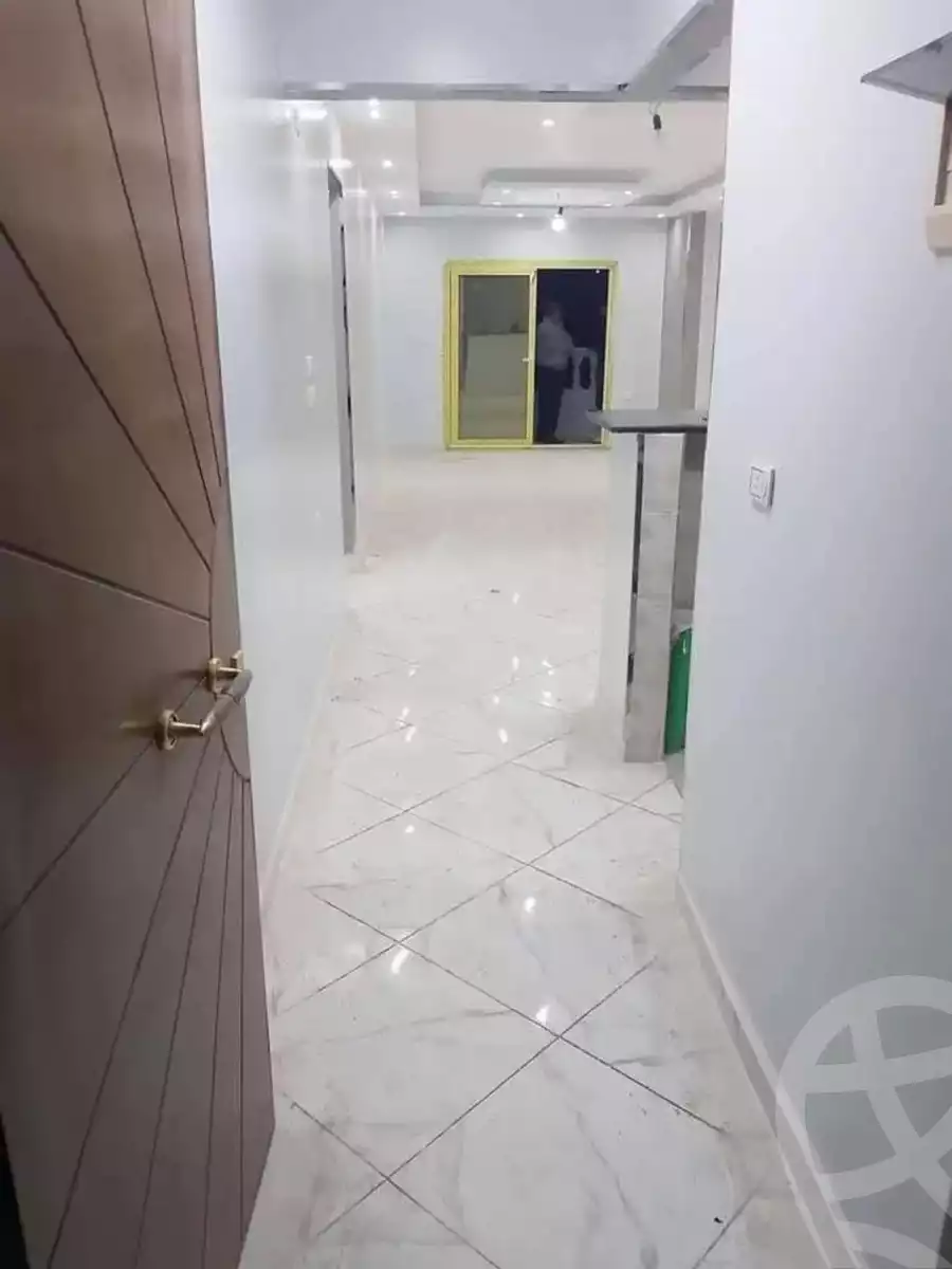 https://aqarmap.com.eg/ar/listing/5690849-for-sale-cairo-helwan-helwan-el-sharkeya-saleh-sobhy-st