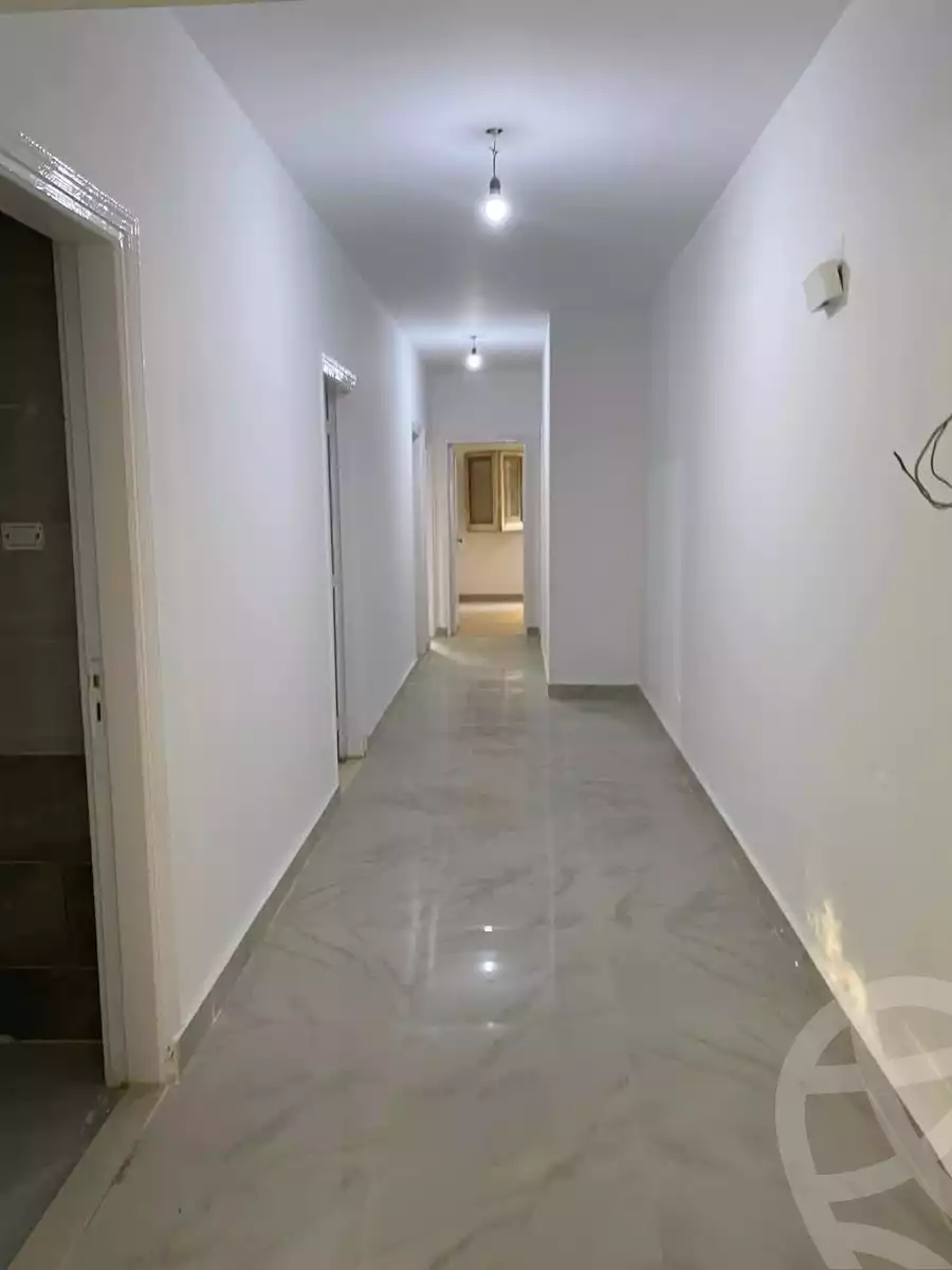 https://aqarmap.com.eg/en/listing/5691051-for-sale-cairo-mokattam-lhdb-l-ly-shareaa-9