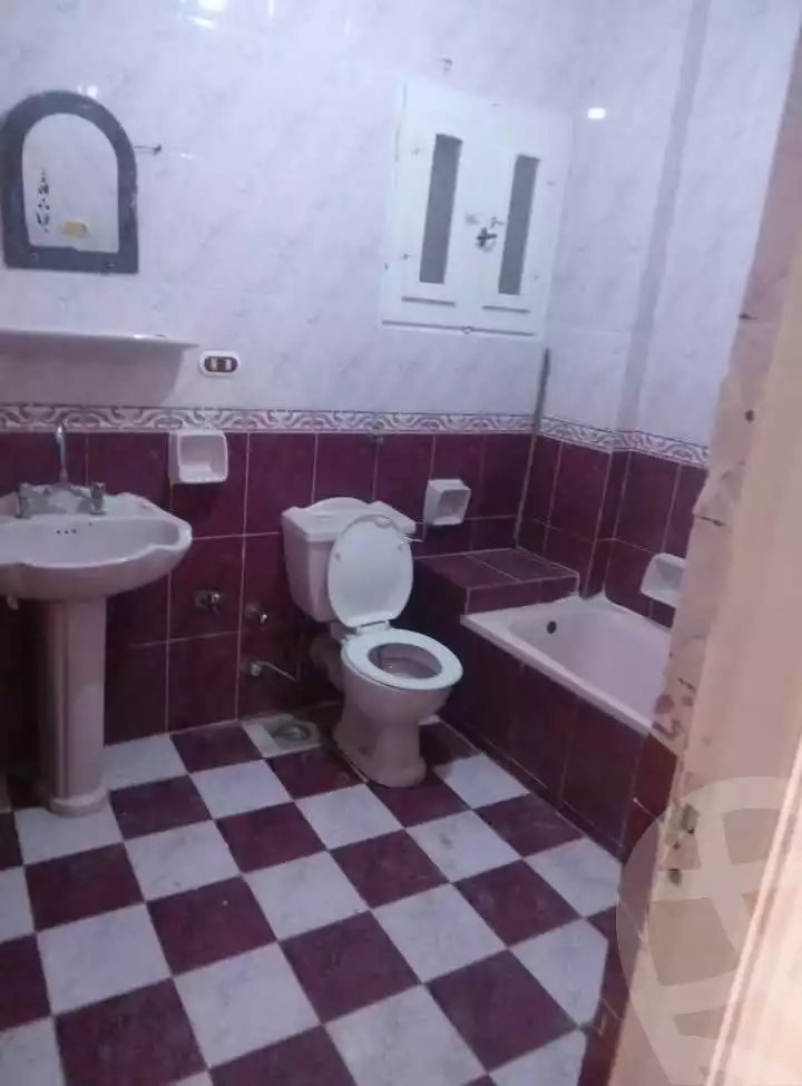 https://aqarmap.com.eg/ar/listing/5692172-for-sale-alexandria-l-jmy-el-hanouvel-abd-el-moneam-gaber-st
